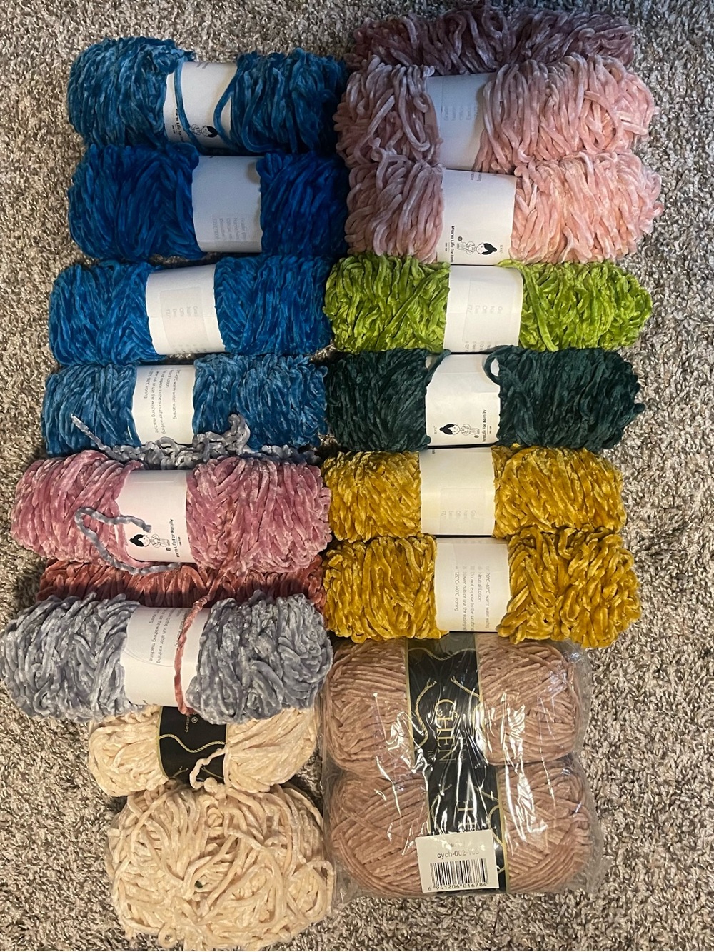 Assorted Plush Chenille Yarn Bundle - Multi Color